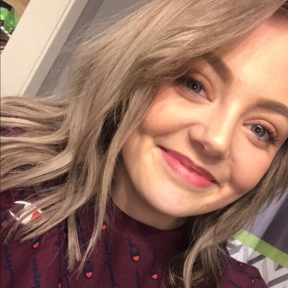 Meet your Posher, Emma